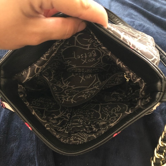 Betsey Johnson Crossbody - Picture 3 of 8